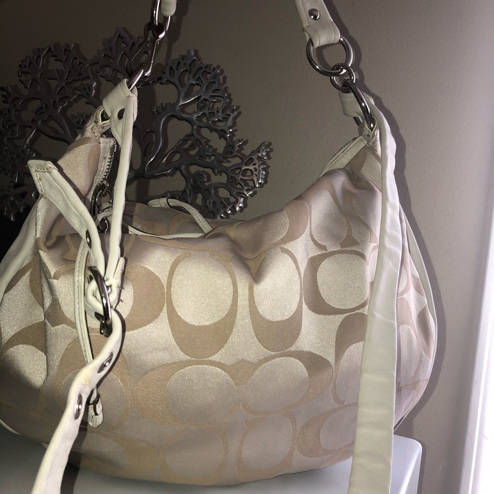 Coach signature hobo bag